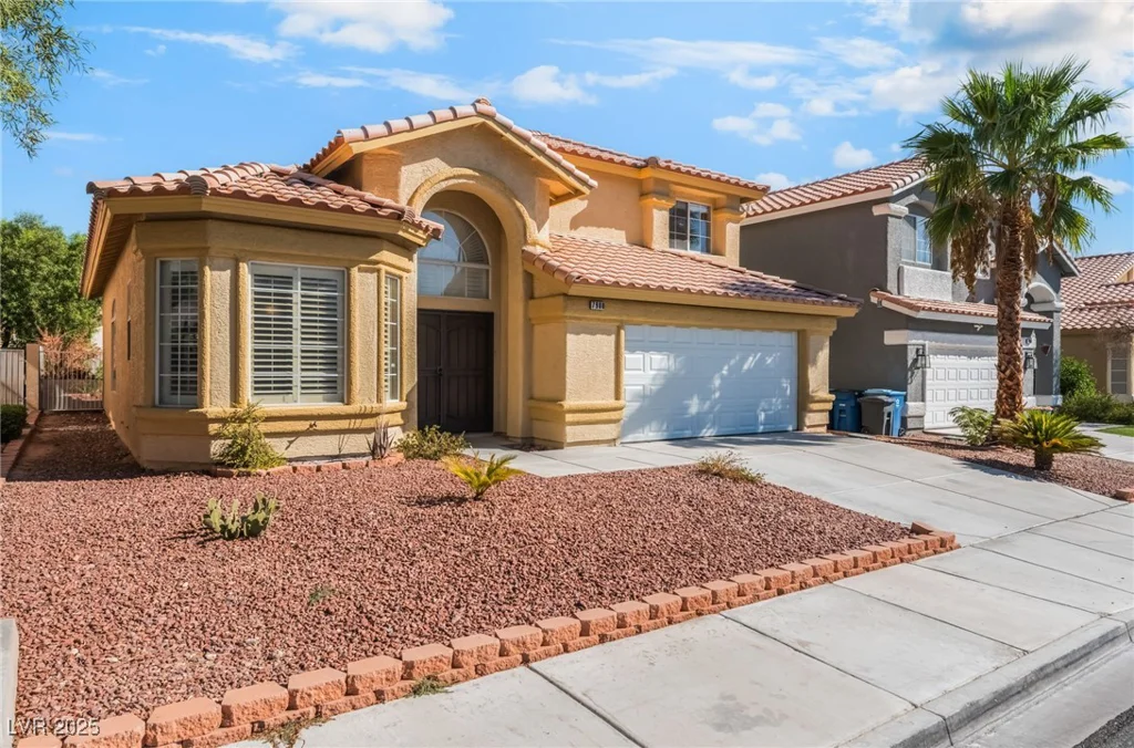 7908 Constantinople, Las Vegas, NV 89129
