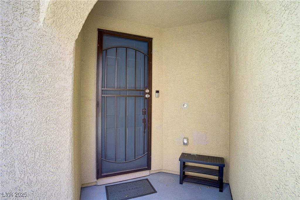 9864 Maspalomas, Las Vegas, NV 89178
