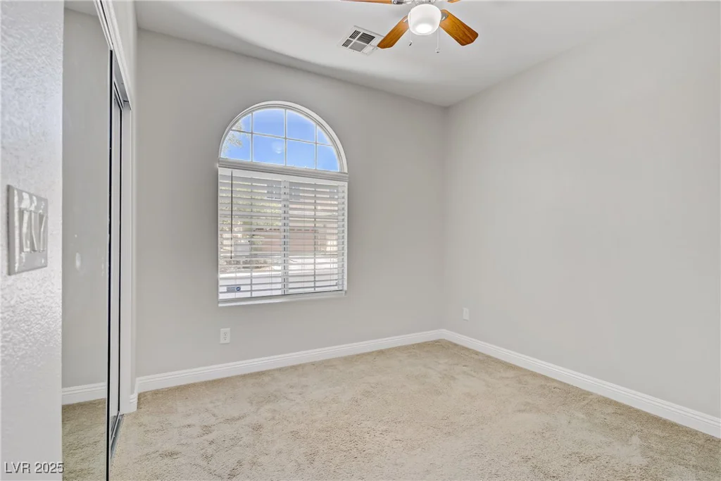 9864 Maspalomas, Las Vegas, NV 89178