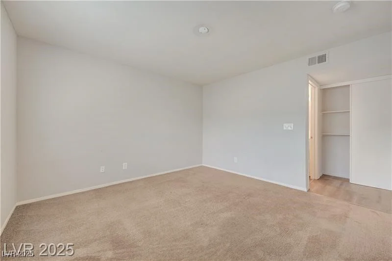 6749 Charleston, Las Vegas, NV 89146