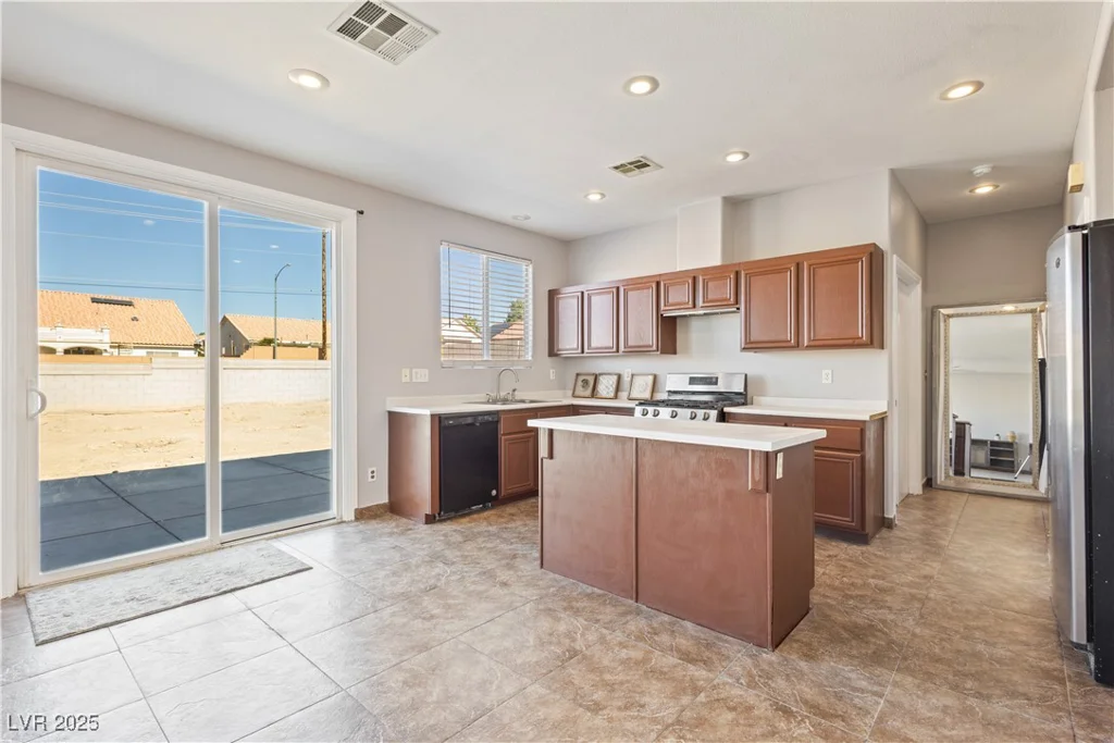 6502 Bristle Canyon, Las Vegas, NV 89110