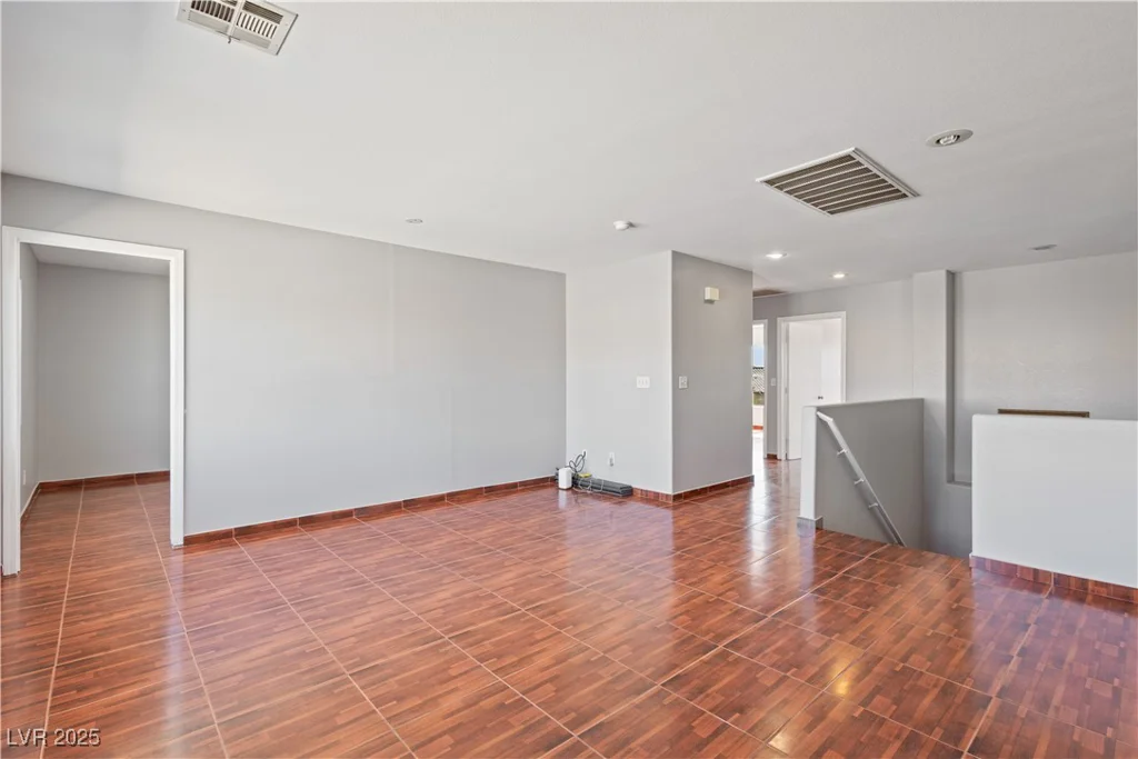 6502 Bristle Canyon, Las Vegas, NV 89110