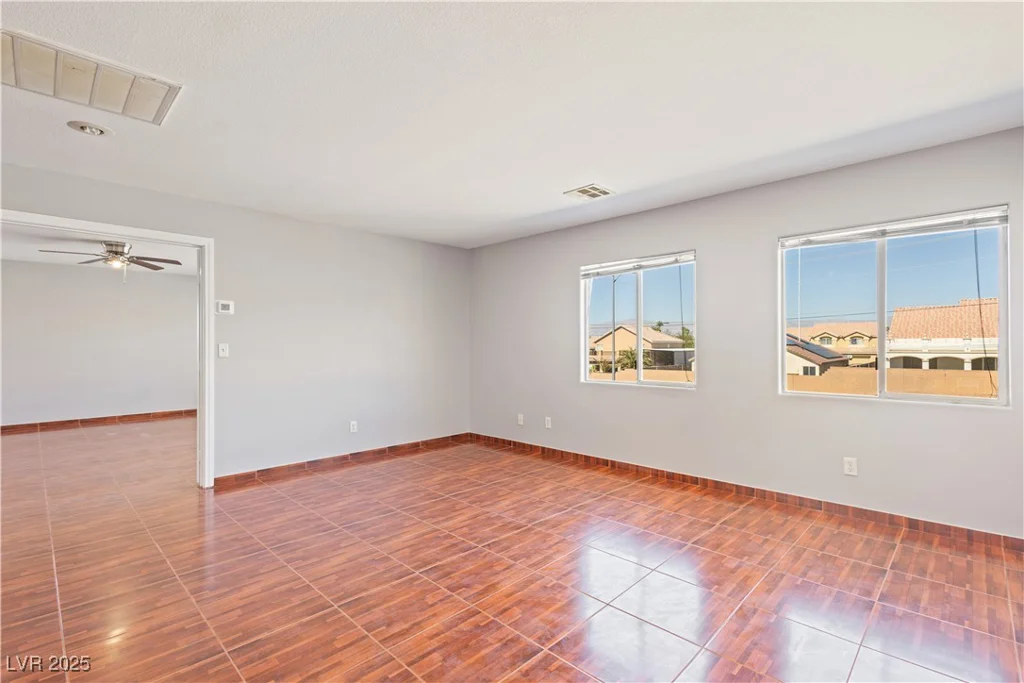 6502 Bristle Canyon, Las Vegas, NV 89110