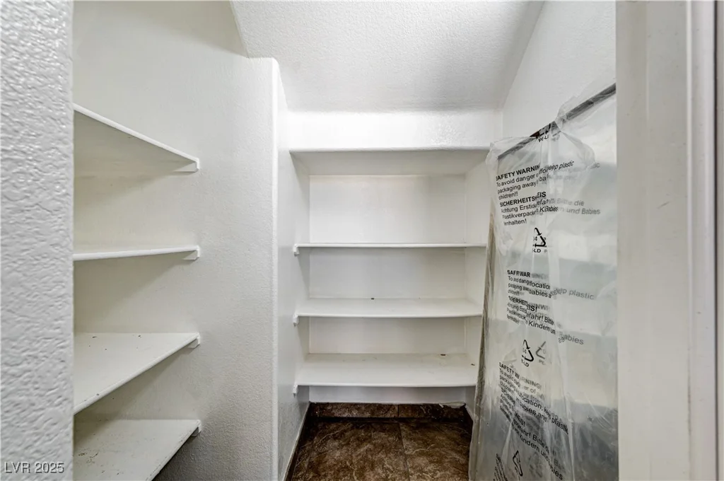 6502 Bristle Canyon, Las Vegas, NV 89110
