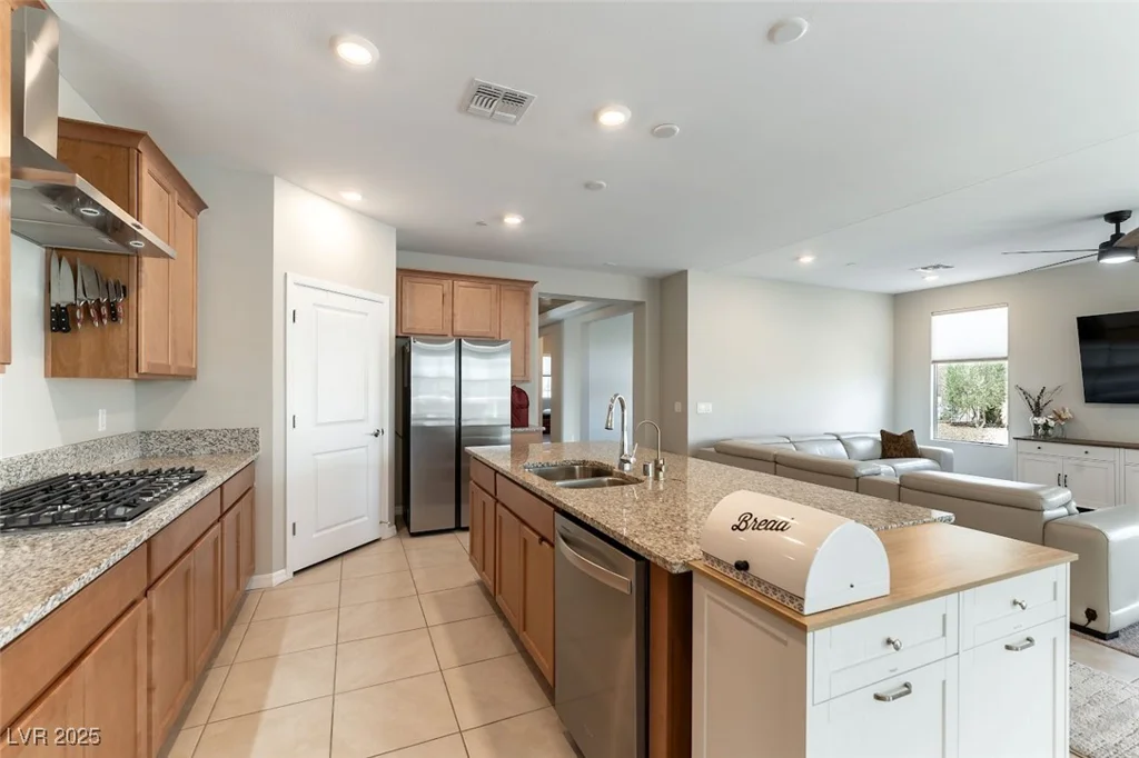 127 Crimson Cactus, Henderson, NV 89011