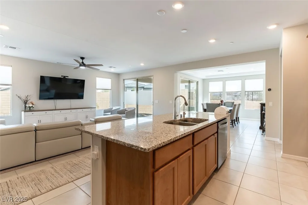 127 Crimson Cactus, Henderson, NV 89011
