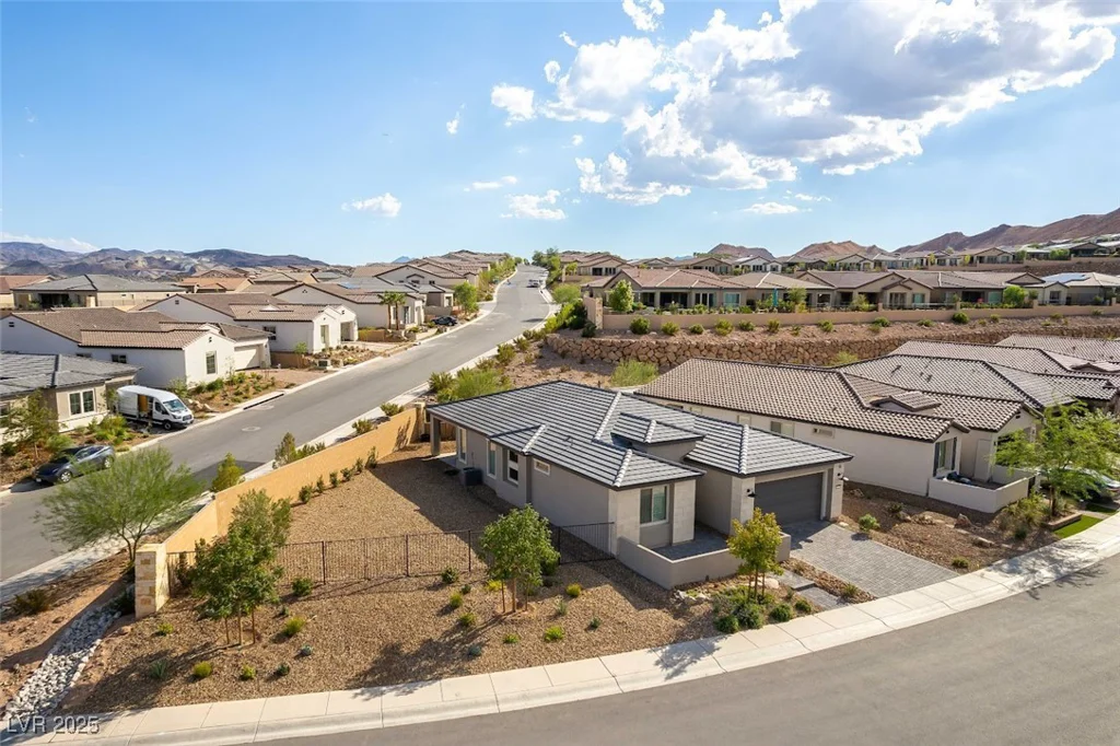 127 Crimson Cactus, Henderson, NV 89011