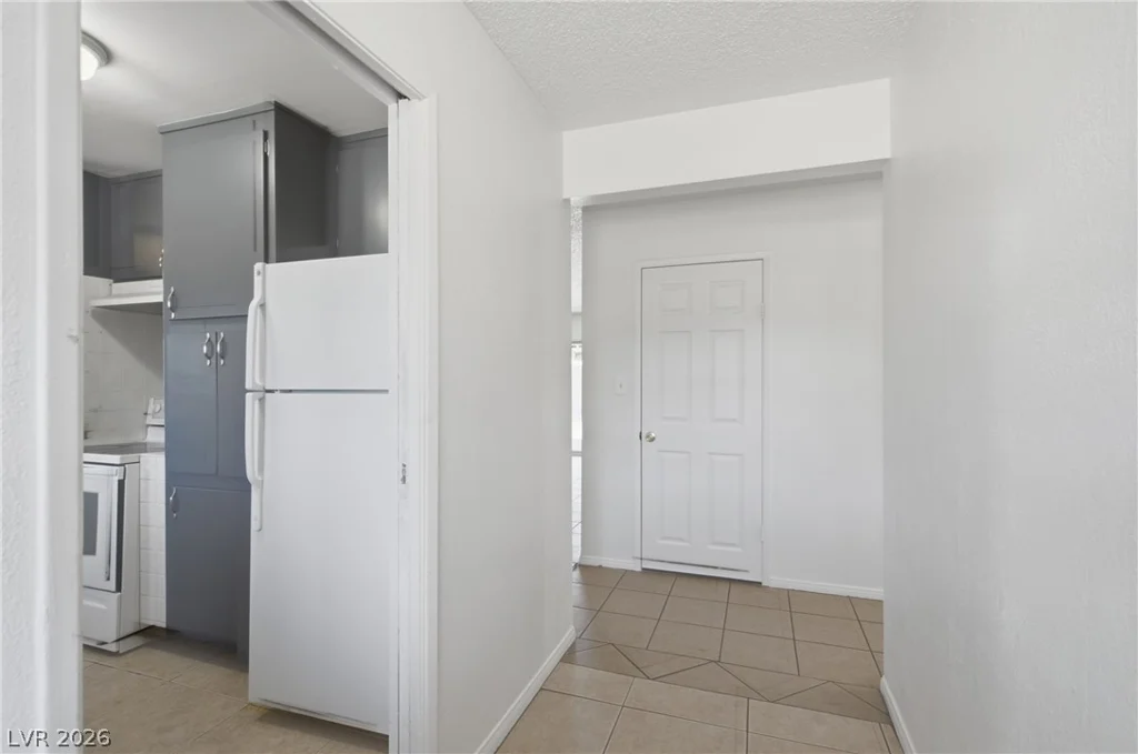 4913 Churchill, Las Vegas, NV 89107