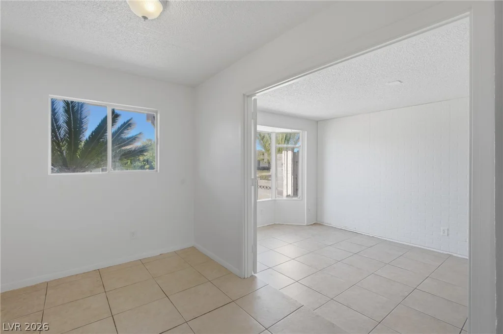 4913 Churchill, Las Vegas, NV 89107