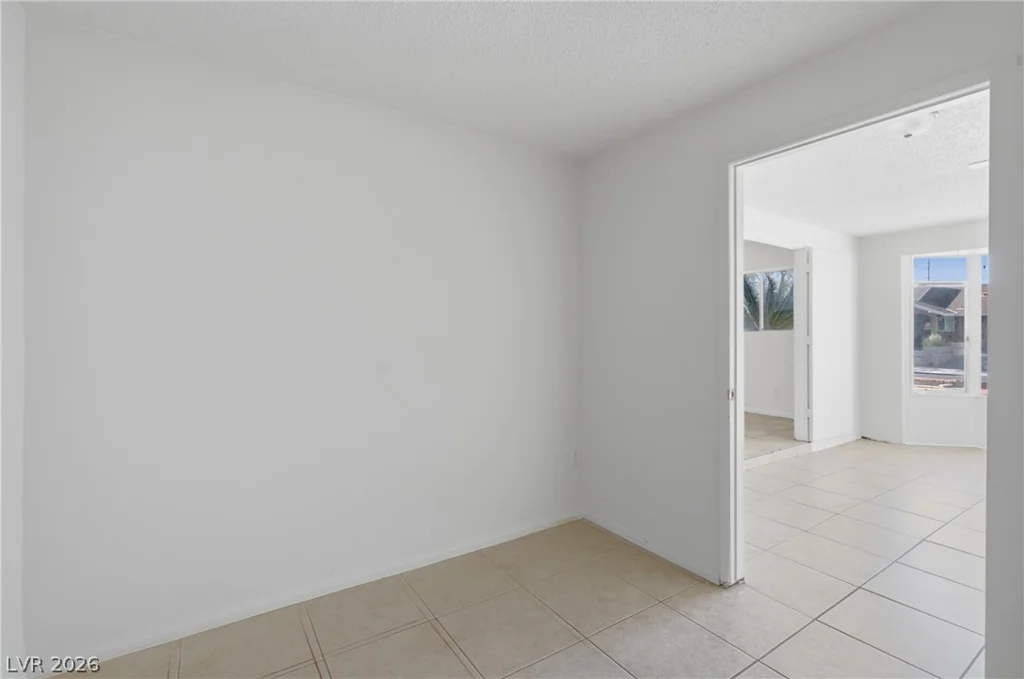 4913 Churchill, Las Vegas, NV 89107