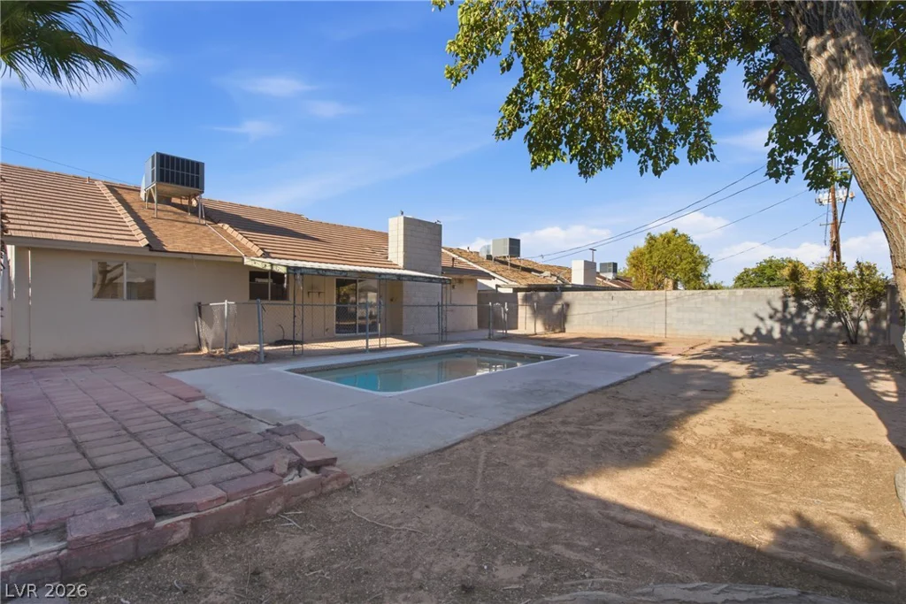 4913 Churchill, Las Vegas, NV 89107