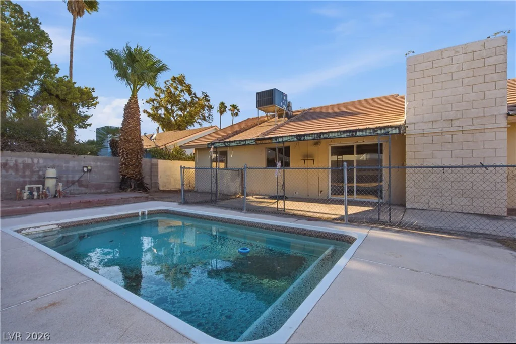 4913 Churchill, Las Vegas, NV 89107