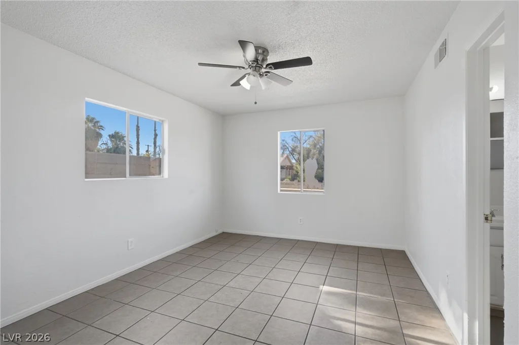 4913 Churchill, Las Vegas, NV 89107