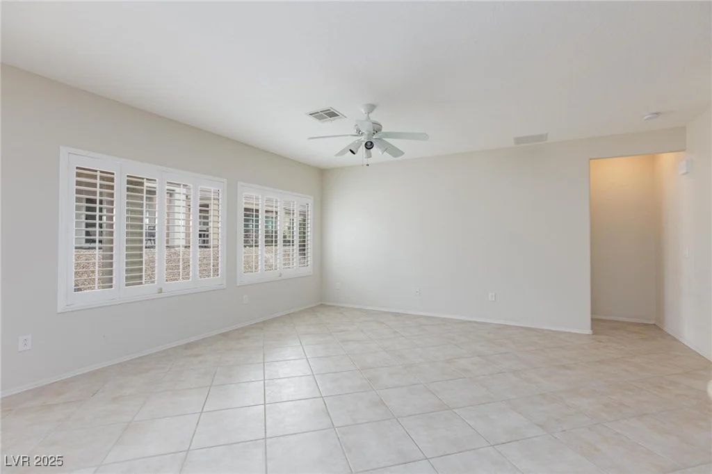 7453 Widewing, North Las Vegas, NV 89084
