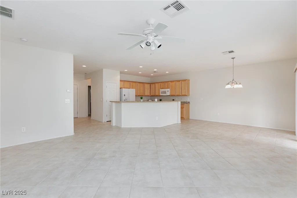7453 Widewing, North Las Vegas, NV 89084