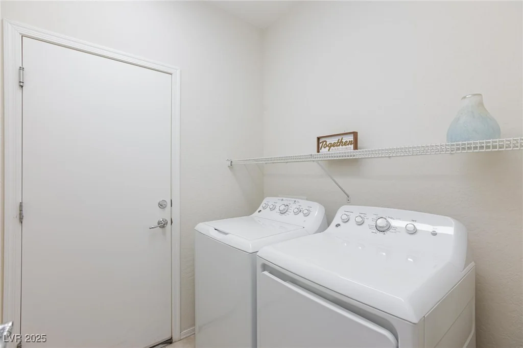 7453 Widewing, North Las Vegas, NV 89084
