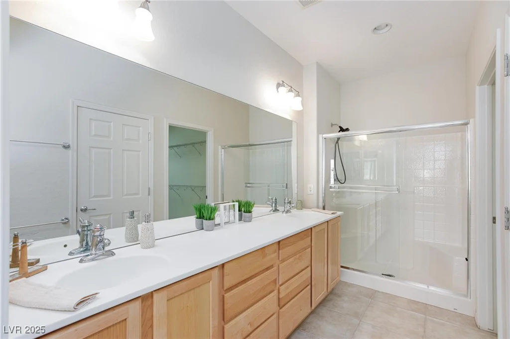 7453 Widewing, North Las Vegas, NV 89084