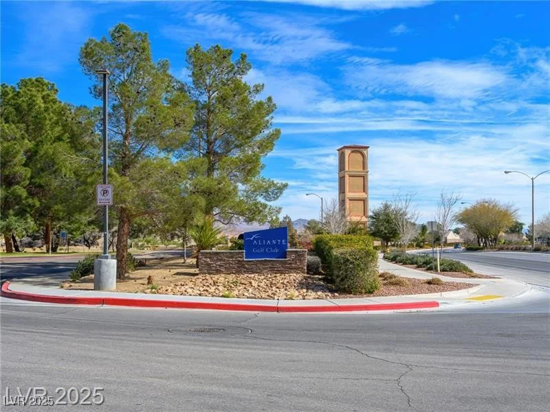7453 Widewing, North Las Vegas, NV 89084
