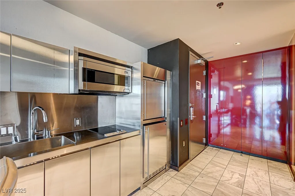 4381 Flamingo, Las Vegas, NV 89103
