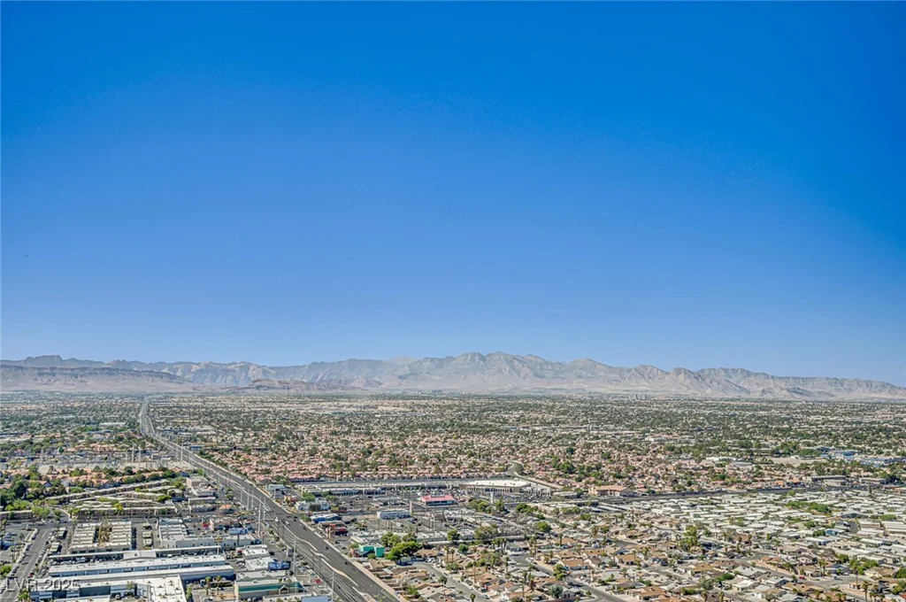 4381 Flamingo, Las Vegas, NV 89103