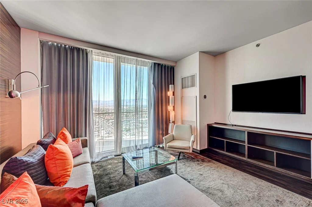 4381 Flamingo, Las Vegas, NV 89103