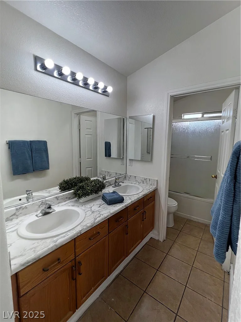 4643 Califa, Las Vegas, NV 89122
