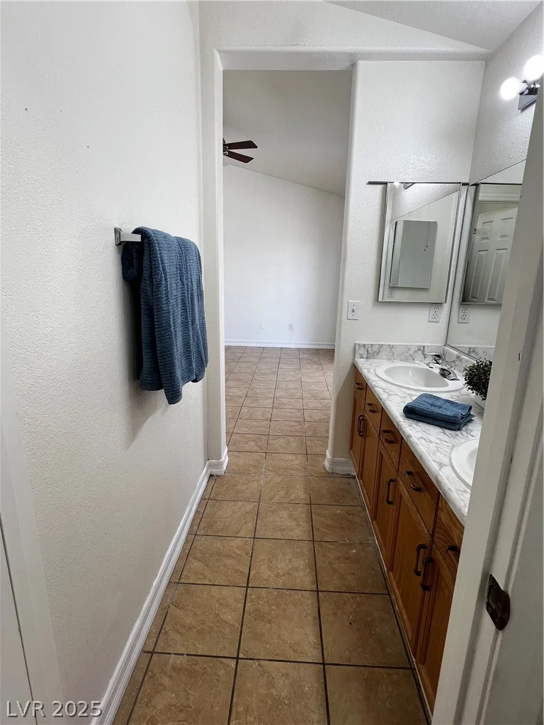 4643 Califa, Las Vegas, NV 89122
