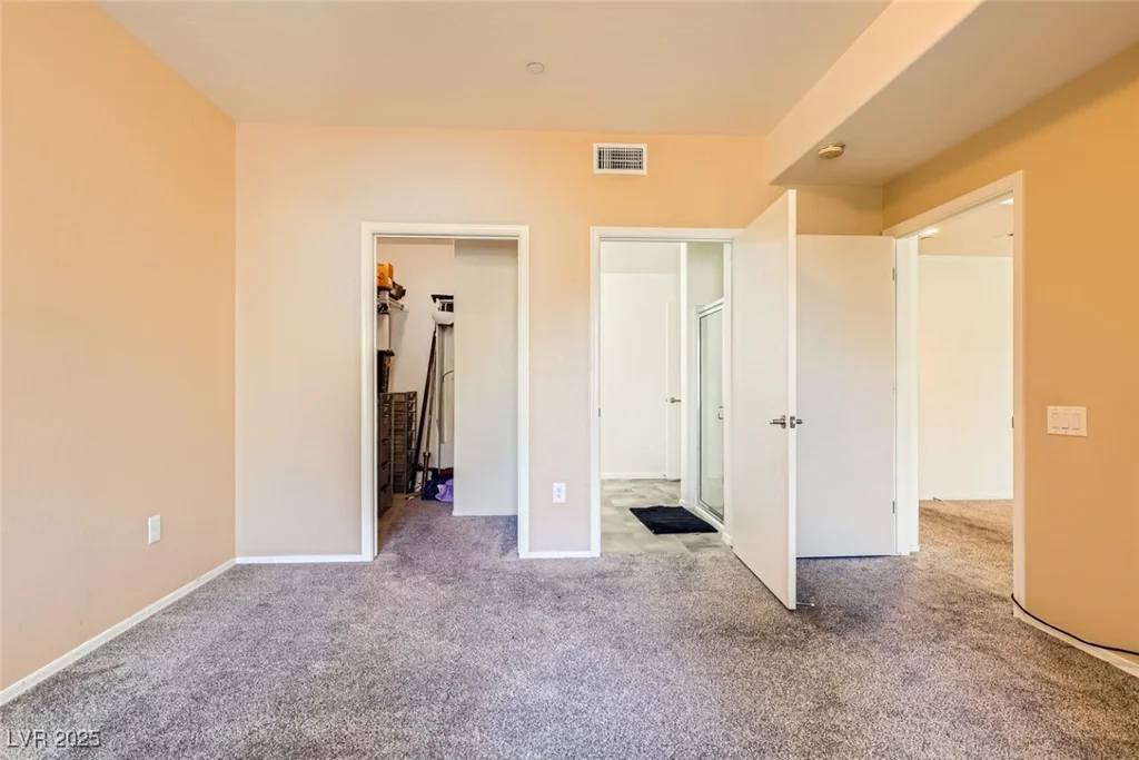 6680 Abruzzi, North Las Vegas, NV 89084