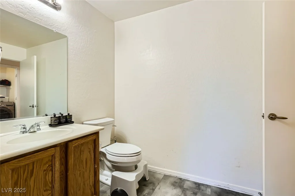 6680 Abruzzi, North Las Vegas, NV 89084