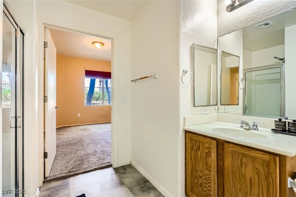 6680 Abruzzi, North Las Vegas, NV 89084