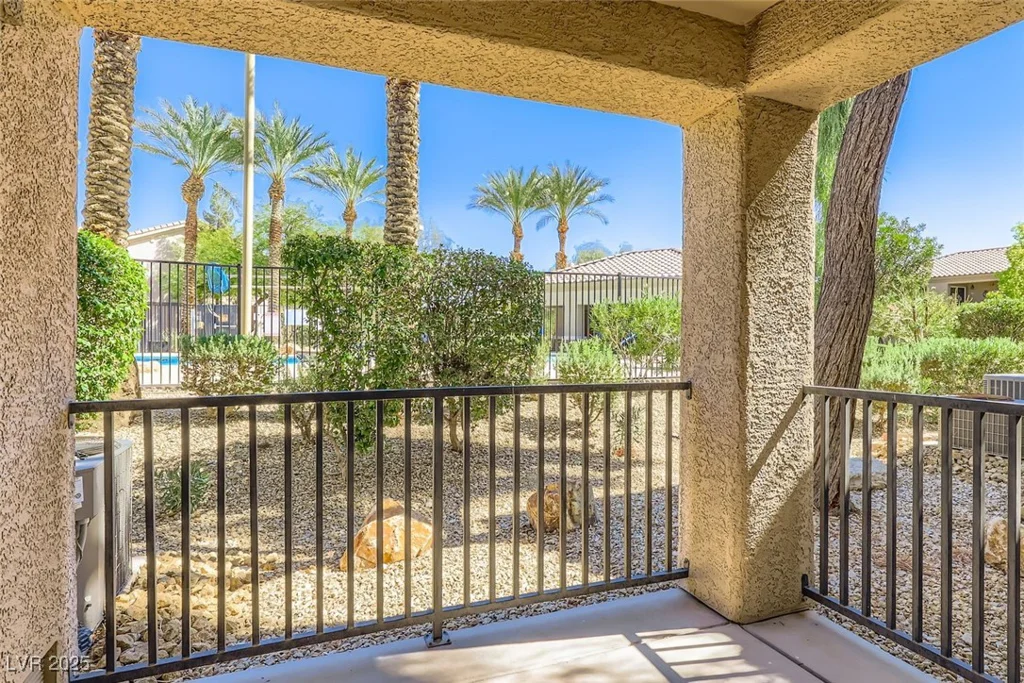 6680 Abruzzi, North Las Vegas, NV 89084