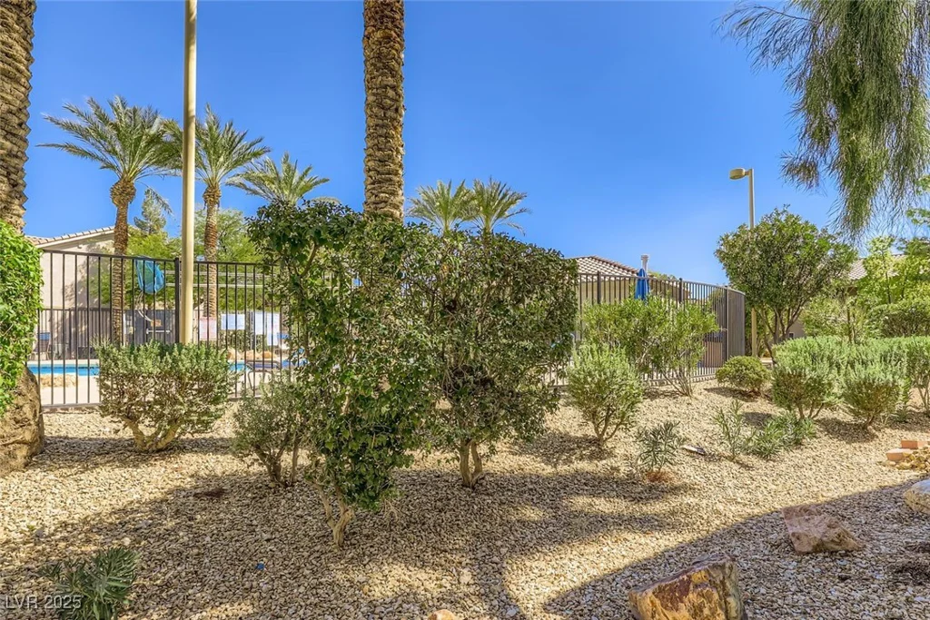 6680 Abruzzi, North Las Vegas, NV 89084