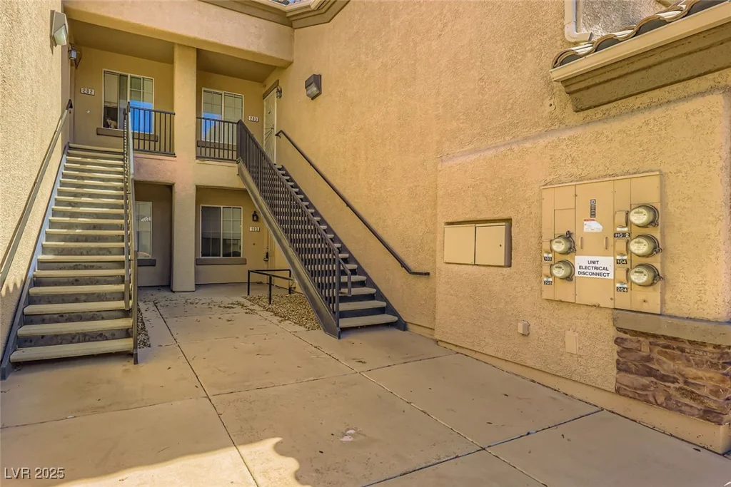 6680 Abruzzi, North Las Vegas, NV 89084