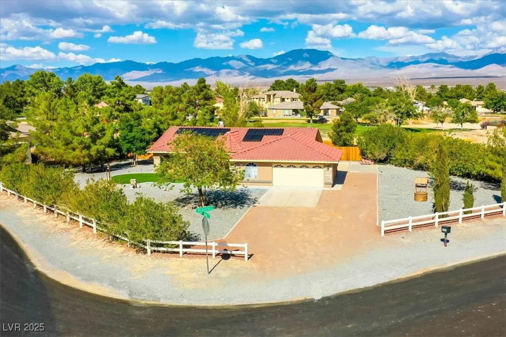 3101 Pebble Beach, Pahrump, NV 89048