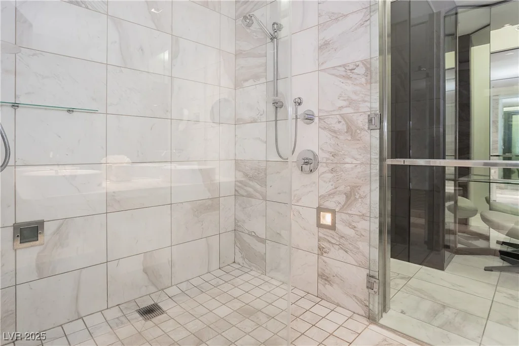 4381 Flamingo, Las Vegas, NV 89103