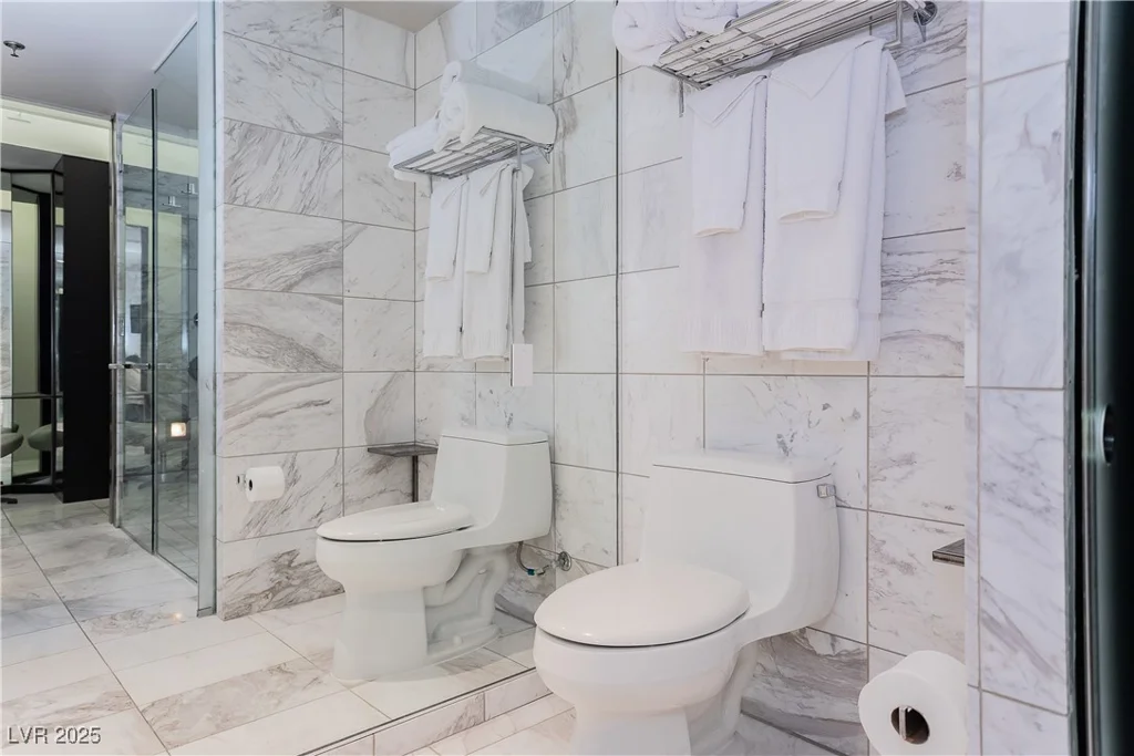 4381 Flamingo, Las Vegas, NV 89103
