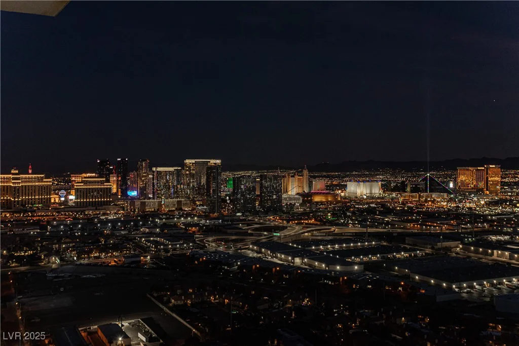 4381 Flamingo, Las Vegas, NV 89103