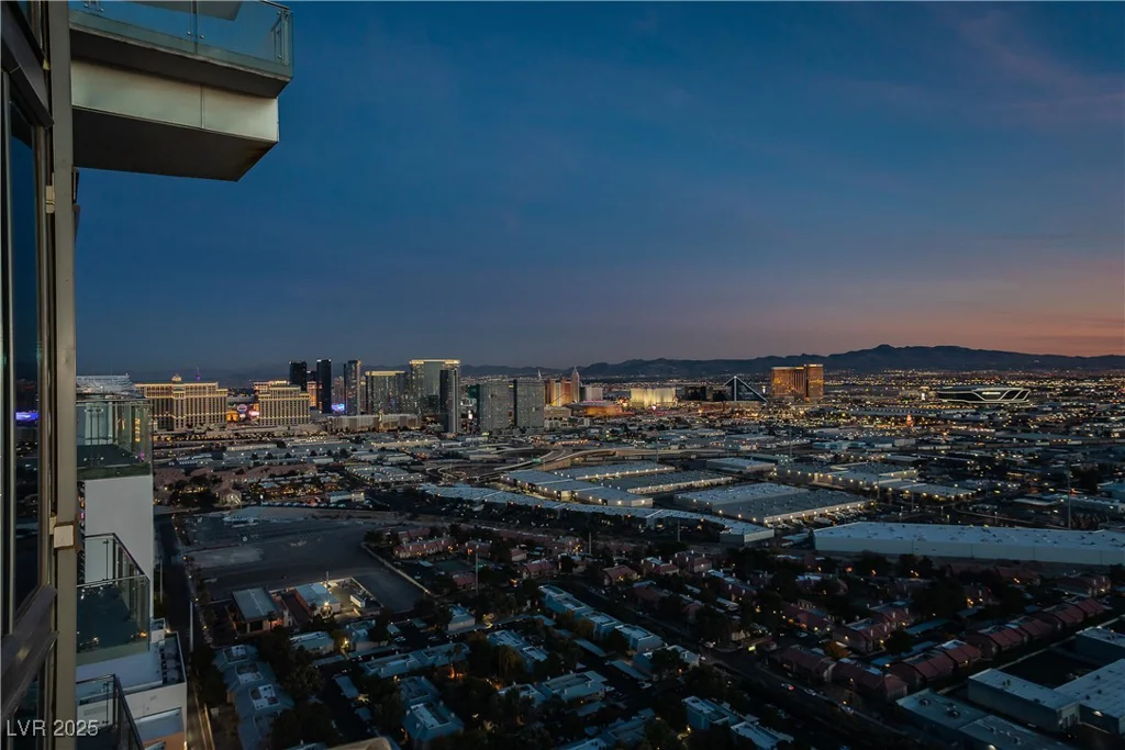 4381 Flamingo, Las Vegas, NV 89103