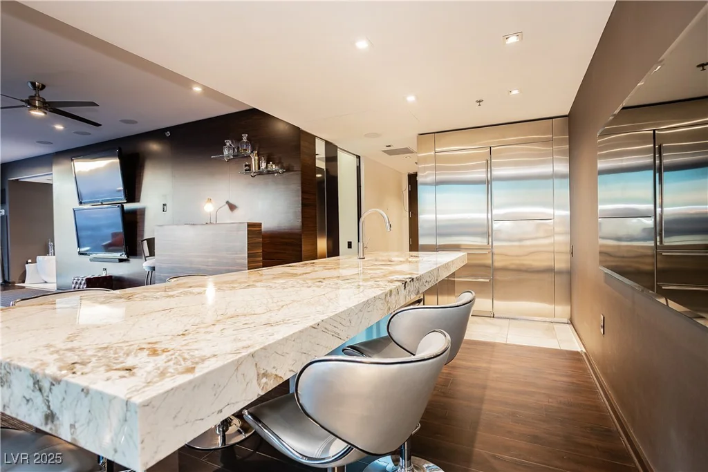 4381 Flamingo, Las Vegas, NV 89103