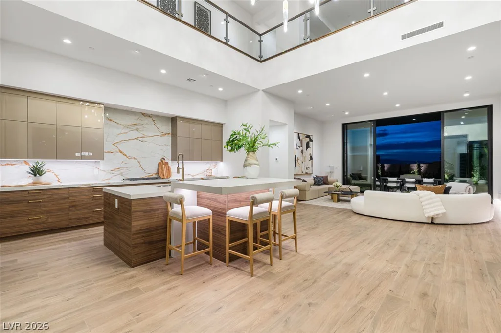 521 Overlook Rim, Henderson, NV 89012