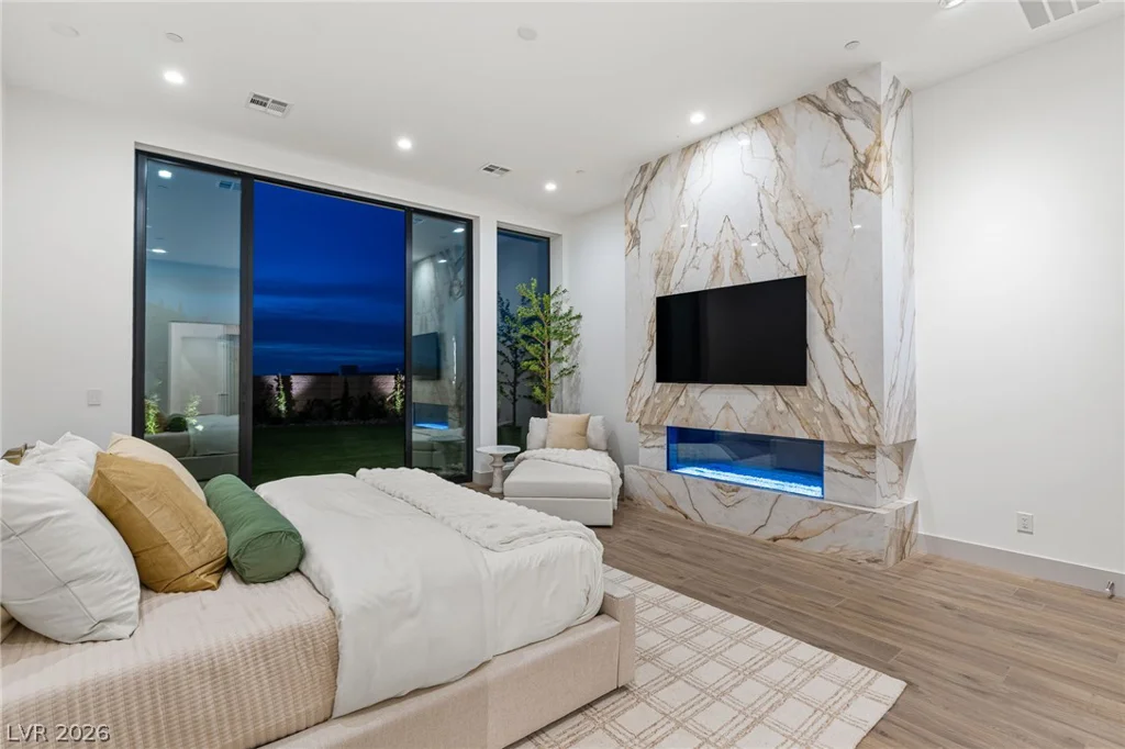 521 Overlook Rim, Henderson, NV 89012