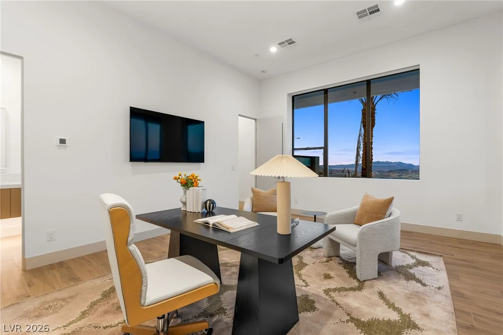521 Overlook Rim, Henderson, NV 89012