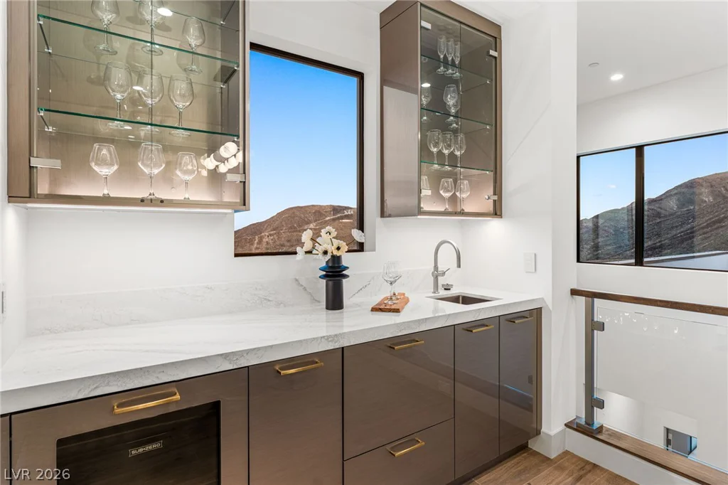 521 Overlook Rim, Henderson, NV 89012