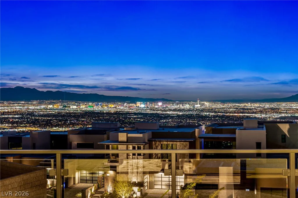 521 Overlook Rim, Henderson, NV 89012