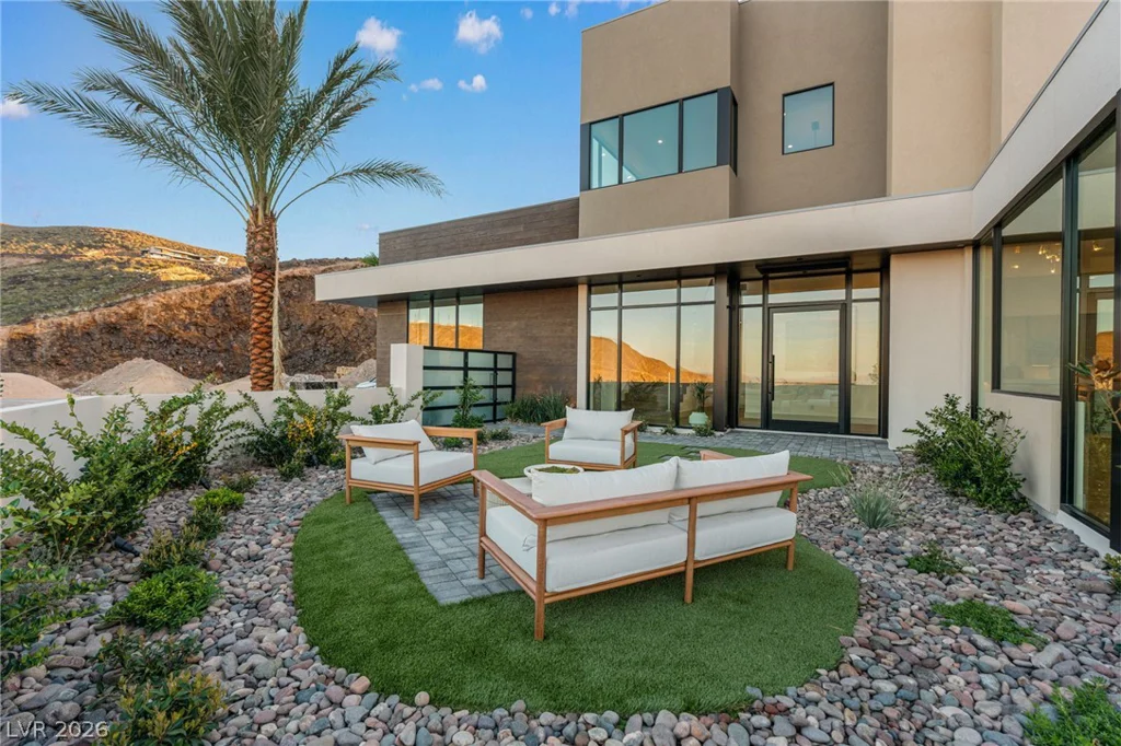 521 Overlook Rim, Henderson, NV 89012