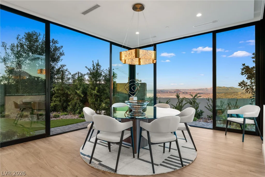 521 Overlook Rim, Henderson, NV 89012