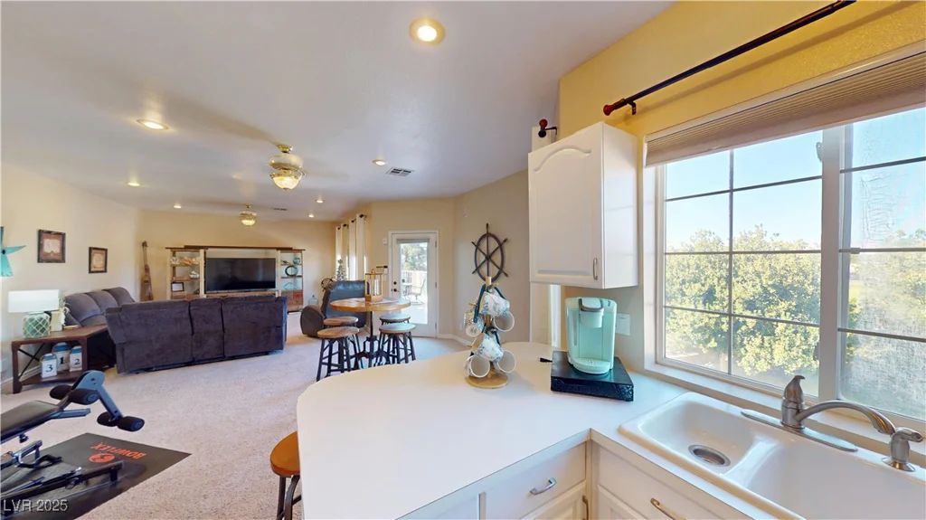 6440 Spanish Garden, Las Vegas, NV 89110