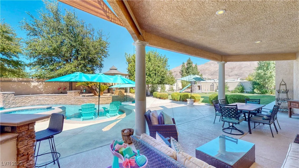 6440 Spanish Garden, Las Vegas, NV 89110