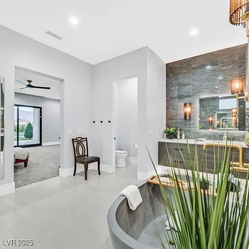 5400 Mello, Las Vegas, NV 89131