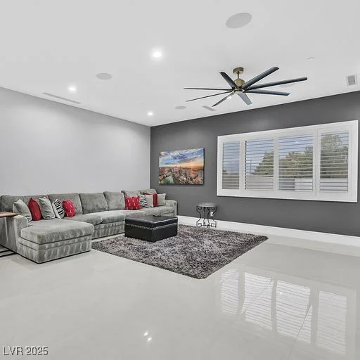 5400 Mello, Las Vegas, NV 89131